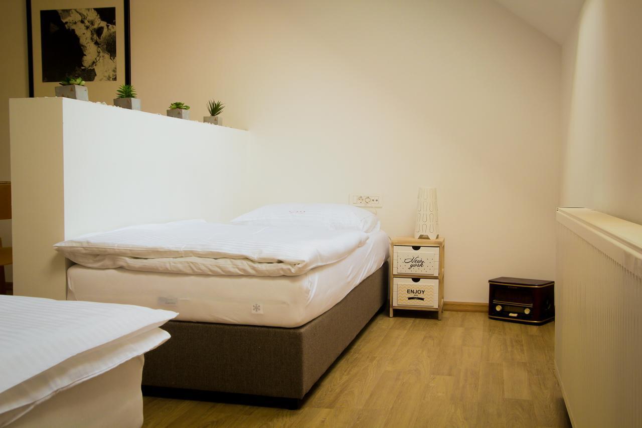 Apartmani Mursa Osijek Ngoại thất bức ảnh