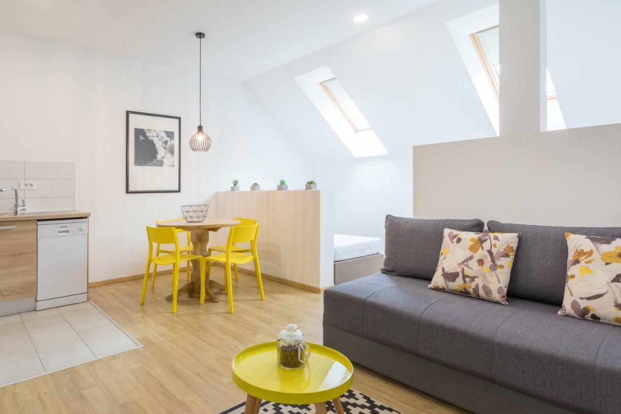 Apartmani Mursa Osijek Ngoại thất bức ảnh