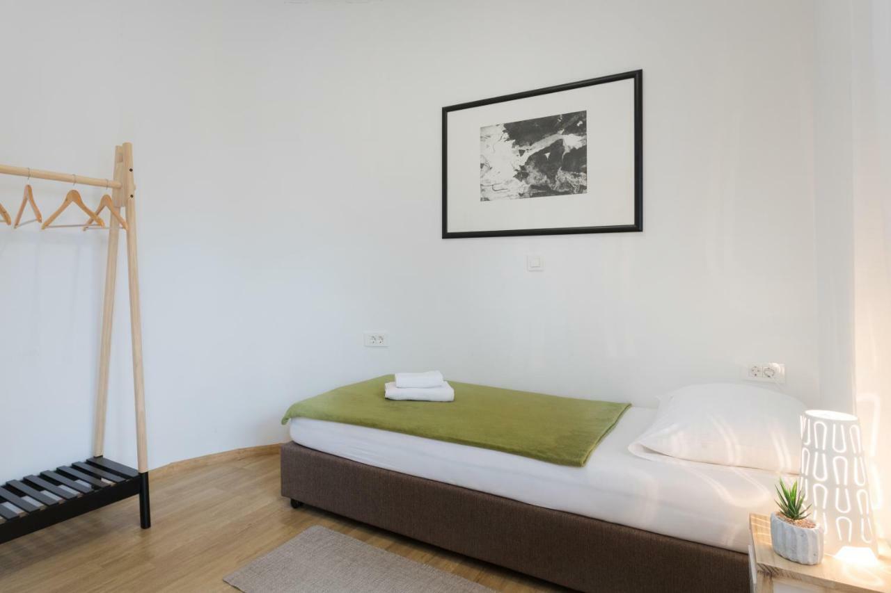 Apartmani Mursa Osijek Ngoại thất bức ảnh
